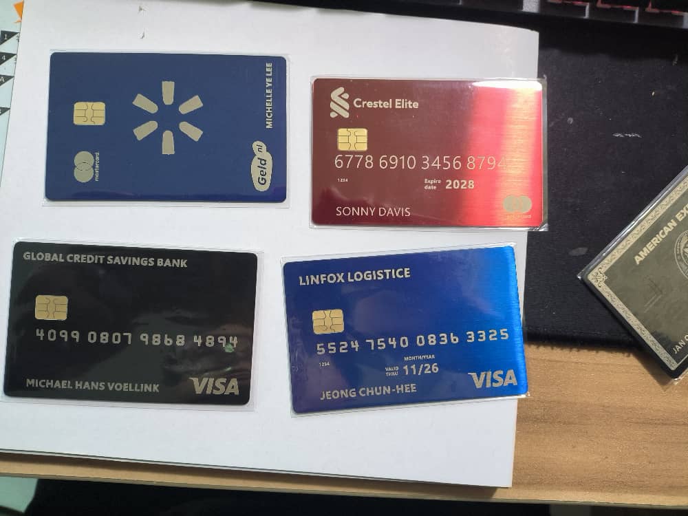 CUSTOMISED ONLINE BANKING DEBIT CARD - Image 2